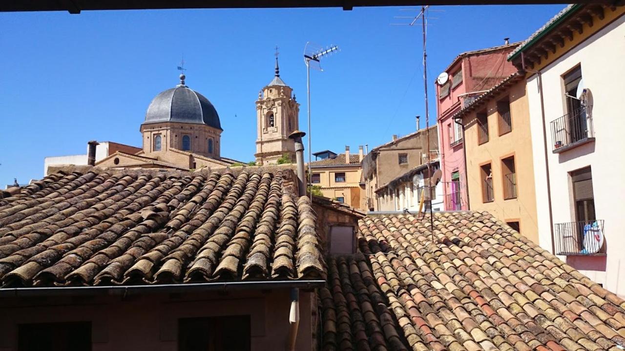 Hostal El Centro Huesca Zewnętrze zdjęcie