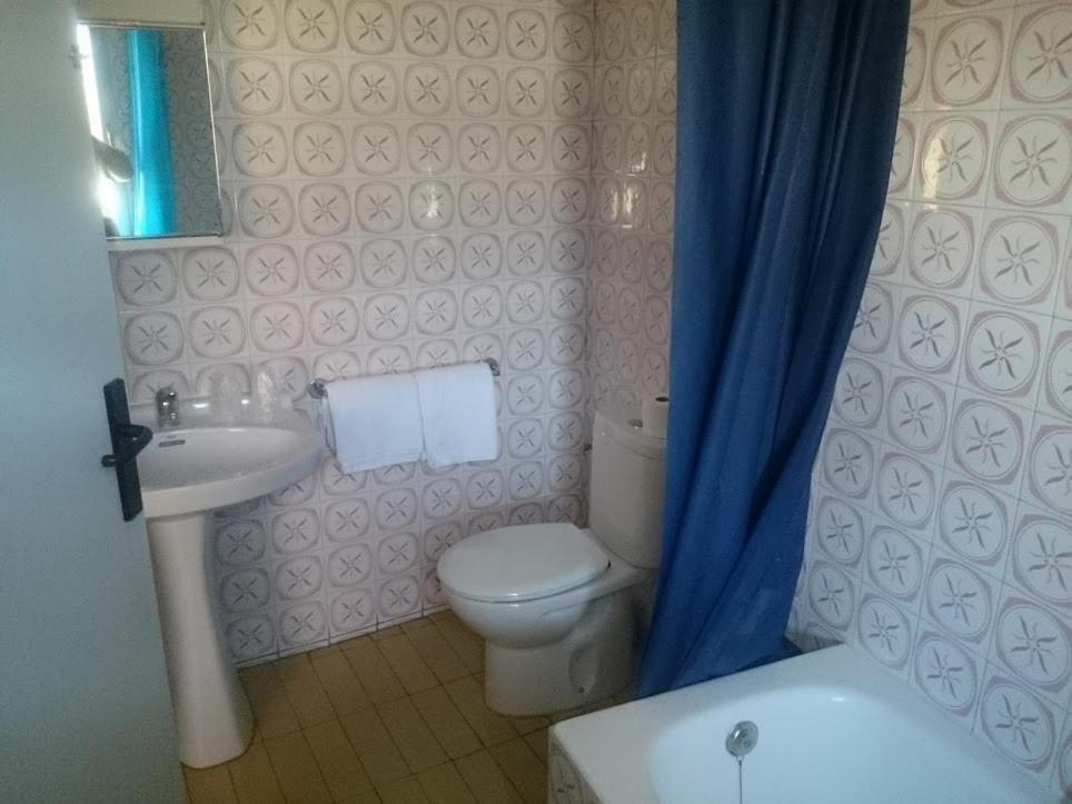 Hostal El Centro Huesca Zewnętrze zdjęcie