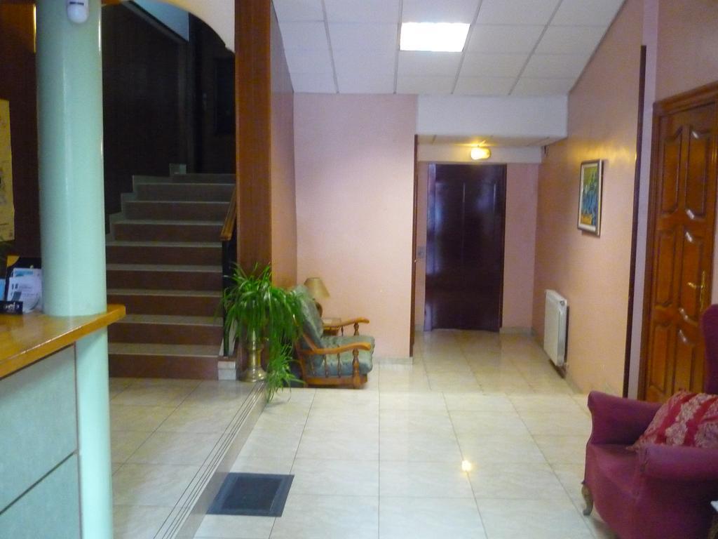 Hostal El Centro Huesca Zewnętrze zdjęcie