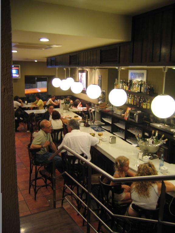 Hostal El Centro Huesca Zewnętrze zdjęcie