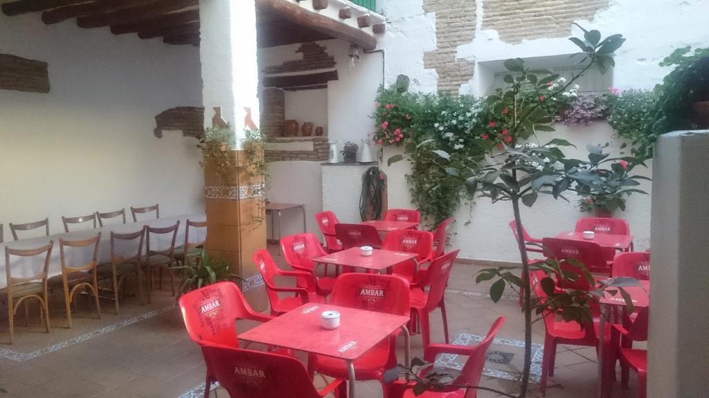 Hostal El Centro Huesca Zewnętrze zdjęcie